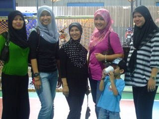 Ex-Melana (from left): Me, Dongan, kak Ami, Kak Fynn and Kak Ina